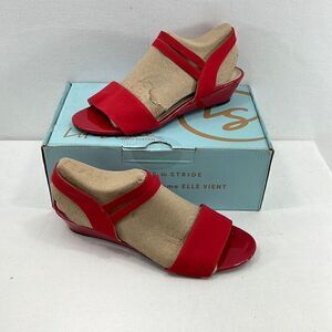 Life Stride Yolo Sandals- Red Fabric- Size 8 M- NIB